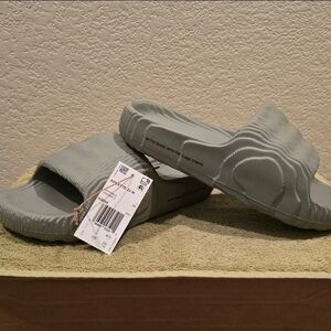 Adidas Adillete 22 Slides